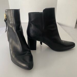 Women’s Rockport Black Heeled Leather Boots Sz8- Excellent Condition